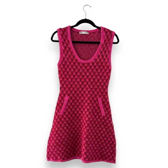 Zara Pink Plaid Sleeveless Scoop Neck Wool Blend Sweater Dress Size M Clueless - Picture 2 of 11